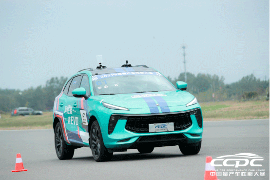 精彩纷呈，东风风行T5 EVO在2021 CCPC专业站第一日表现精彩不断