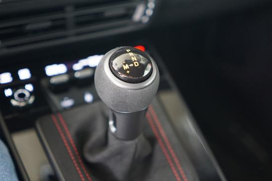 海外试驾保时捷911 GT3，它是最接近赛车的民用跑车？