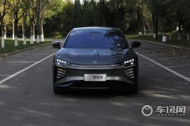 华人运通-高合HiPhi X-创始版6座