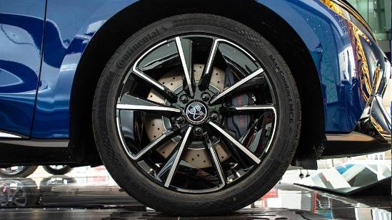 真实购车：小鹏也是25万，比亚迪汉EV更受欢迎？