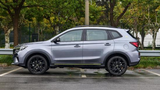 15万多就能买到插混版SUV？新款荣威RX5 ePLUS变了啥