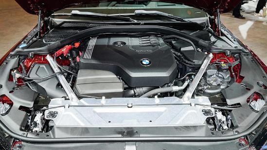 来！给你两个不买双门的理由 宝马4系四门轿跑车37.38万元起