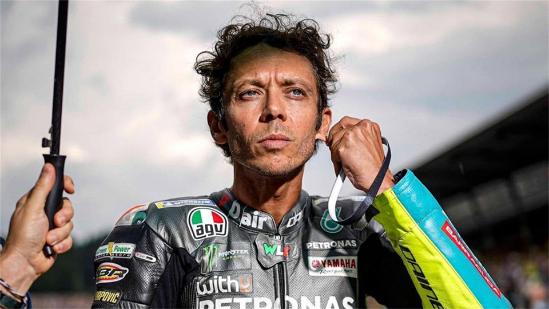 不认识他就别说你爱摩托运动