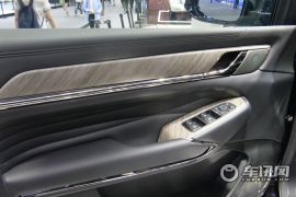 魏派汽车-坦克500