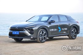 东风雪铁龙-凡尔赛C5 X-1.6T 耀不凡