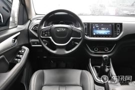 江西五十铃-瑞迈-2.8T经典柴油两驱舒享型标轴版 JE493ZLQ6E