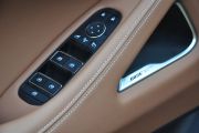 英菲尼迪(进口)-英菲尼迪QX60-2.5 S/C Hybrid四驱全能版