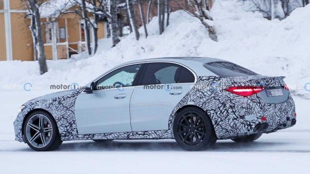 有望下半年亮相 梅赛德斯-AMG C63最新谍照曝光 