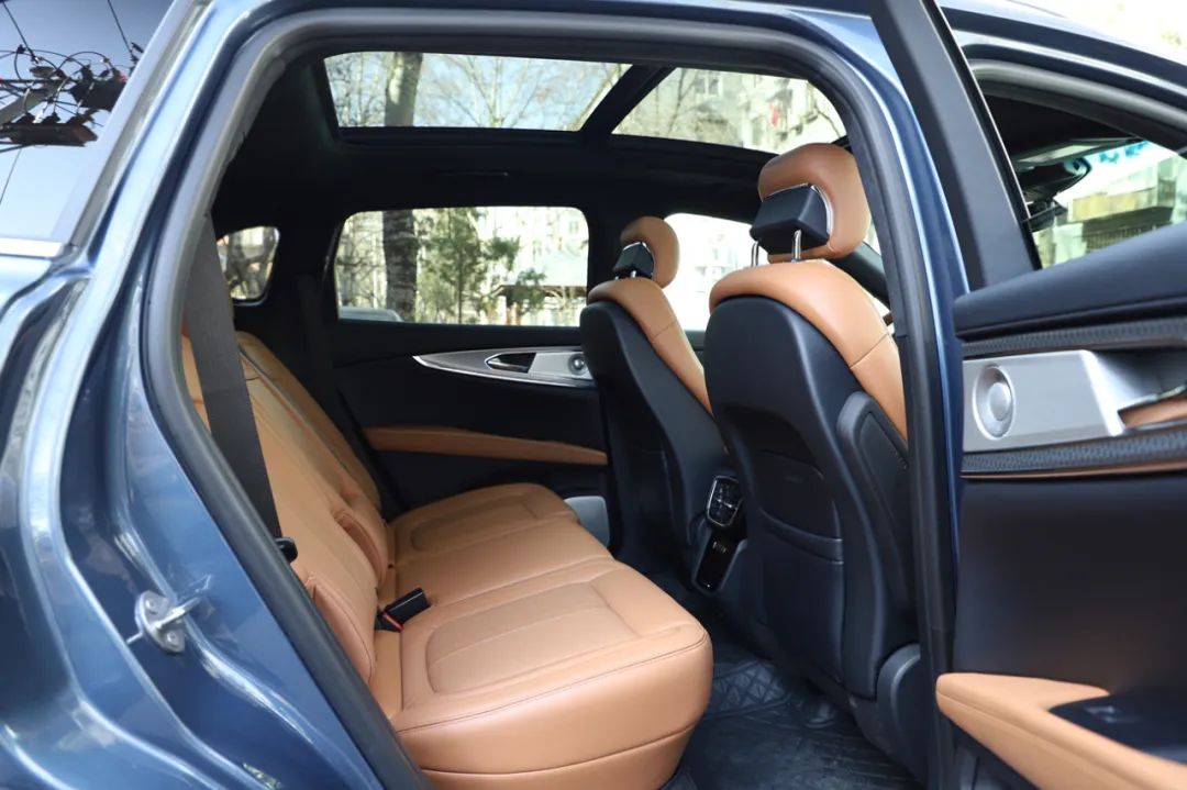 留住燃油车的尊严，3、40万买辆六缸车，你会爱上那种感觉