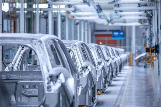 四大国产“旗舰”SUV：理想L9最受关注，长安联合华为冲高端？