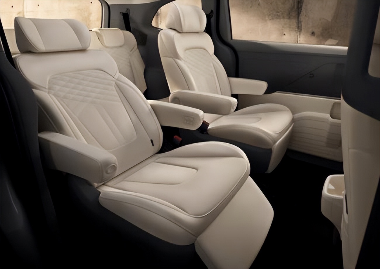 现代库斯途：非常值得入手的中大型合资MPV，不接受反驳