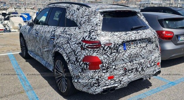 有望在2022年内亮相 梅赛德斯-AMG GLC 43最新谍照曝光 