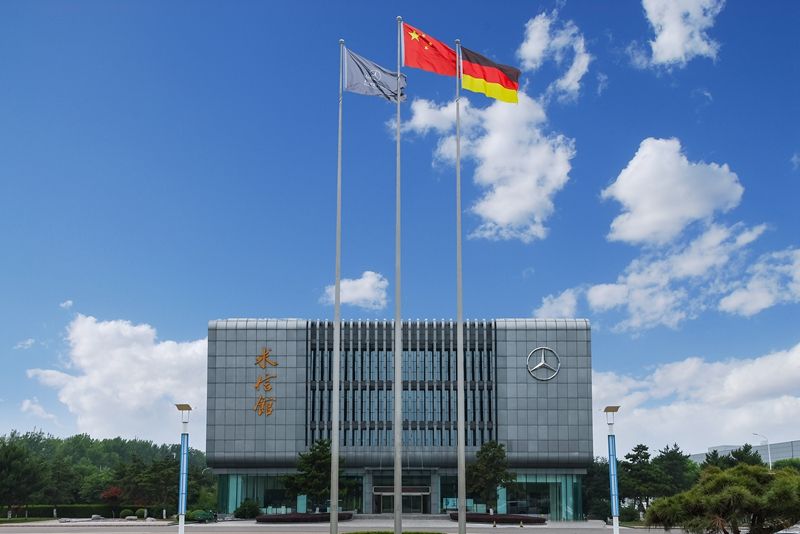 迈入“双四百万”时代 北京奔驰第400万辆整车下线