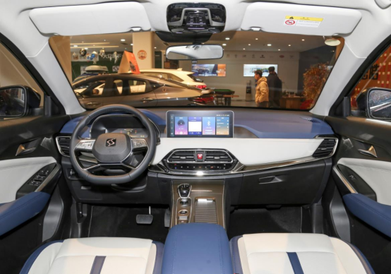 15万落地的3款七座SUV，独立座椅，第三排空间大1254.png