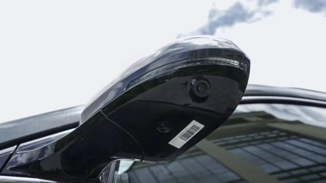 问界M7是台拉皮车？智能化原地踏步，理想ONE会正眼看它？