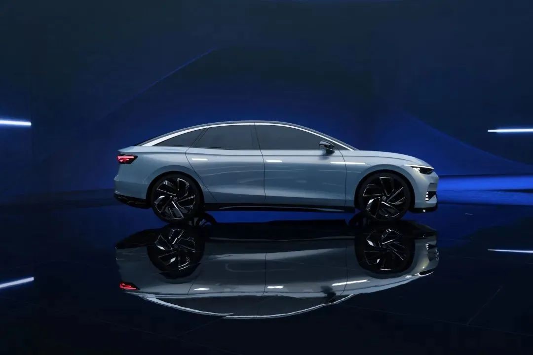 2025年击败特斯拉，掀起全面反攻，大众ID.AERO打响第一枪