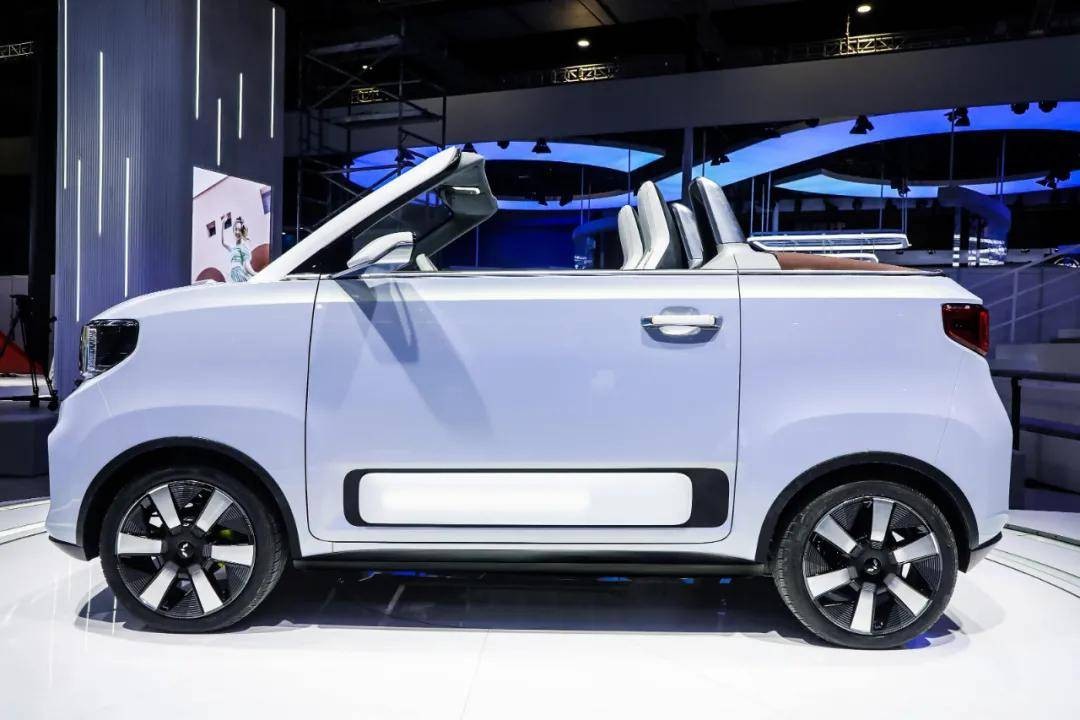 宏光MINI EV雄踞的A00级市场，北汽元宝有机会吗？