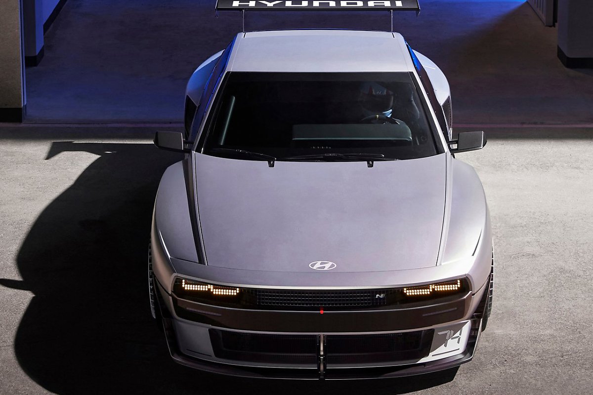 【韩系动向724】现代高性能氢动力超跑N Vision 74，氢燃料不鸡肋！