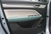 吉利汽车-帝豪L 雷神Hi.X-1.5TD-DHT Pro 100KM Super 睿
