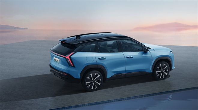 敢与汪峰同台献艺的吉利博越L，这次会抢到头条吗？