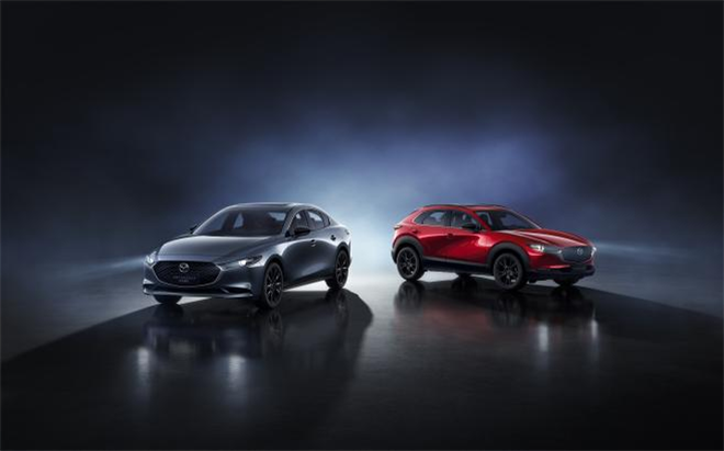 “曜”亮瞎眼，全新黑化版昂克赛拉/CX-30重磅来袭