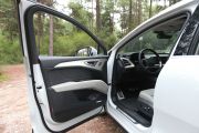 上汽奥迪-Q5 e-tron-50 e-tron quattro 荣耀型 机甲套装 逐日版