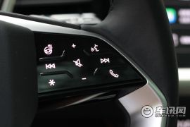 上汽奥迪-Q5 e-tron-50 e-tron quattro 荣耀型 机甲套装 逐日版