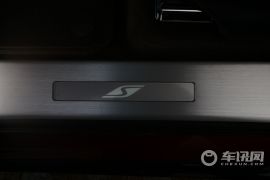 宾利-添越-4.0T V8 S