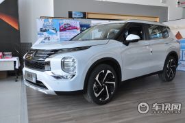 广汽三菱-欧蓝德-1.5T CVT四驱尊耀版 7座