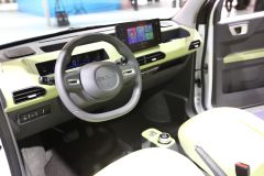 吉利汽车-熊猫mini