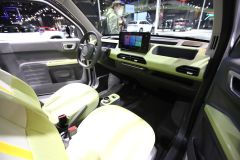 吉利汽车-熊猫mini