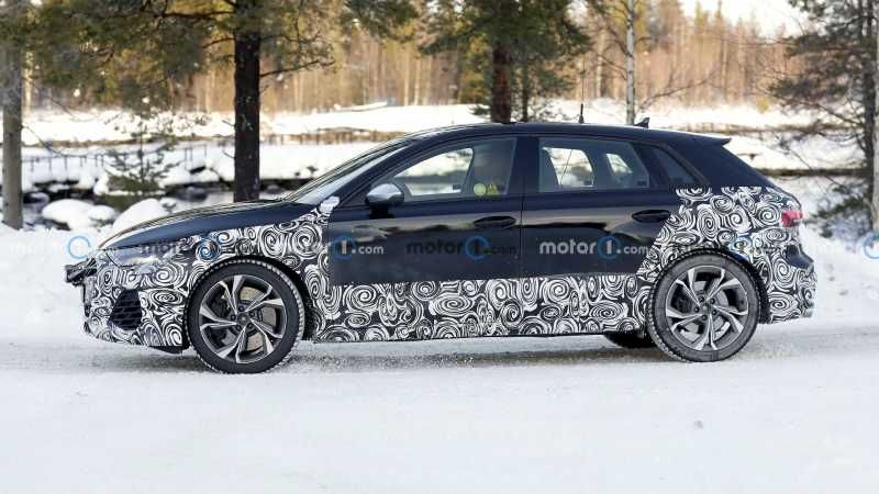 或将在2023年内亮相 新款奥迪S3谍照曝光 