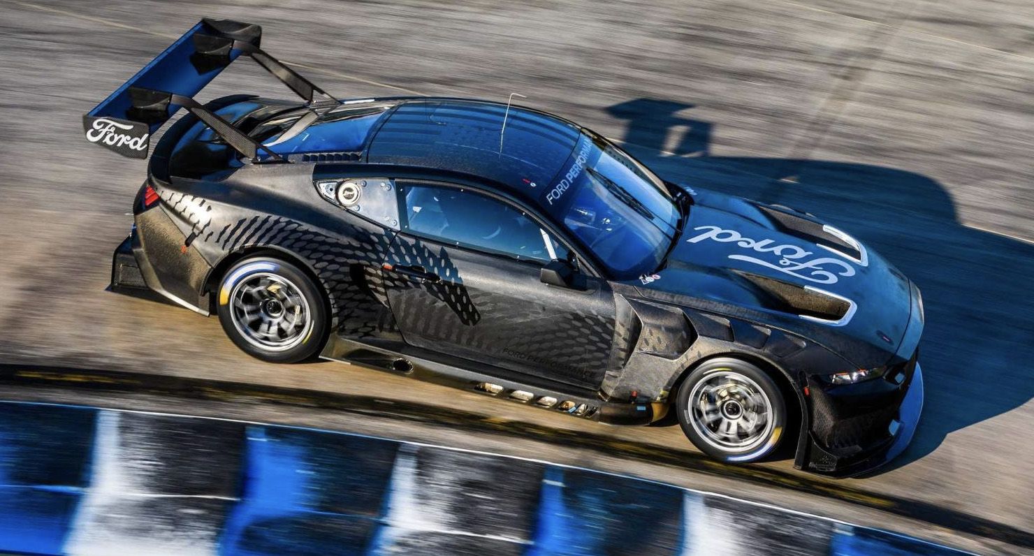 配备硕大的后尾翼 全新福特Mustang GT3赛车官图发布