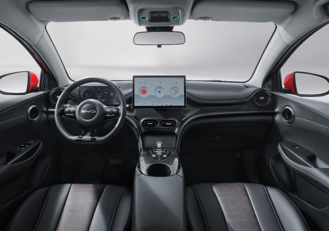 比亚迪2023款e2正式上市，售价10.28万元-10.98万元