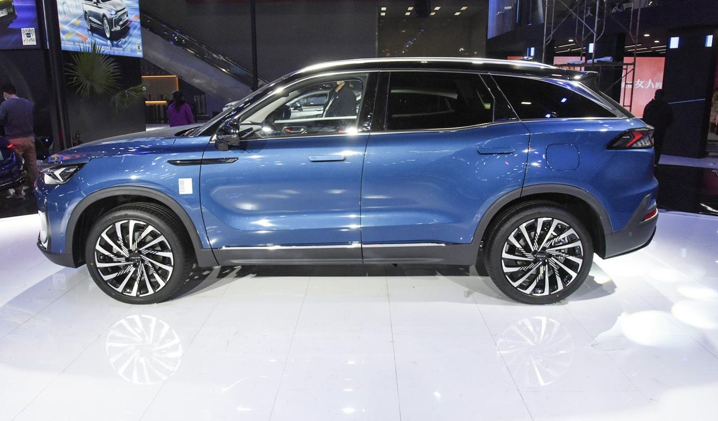 将在4月16日上市 北京新X7官图发布    