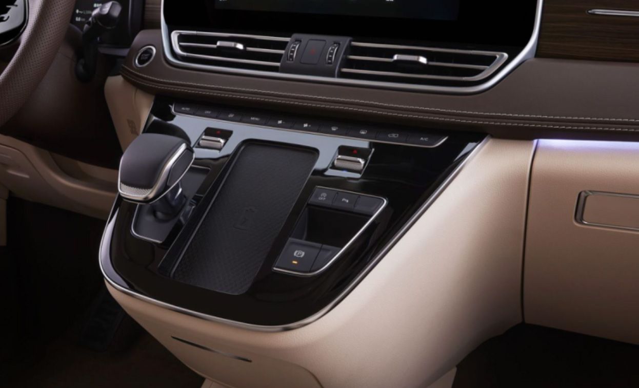 售价为22.98万元起 奔腾M9上海车展上市