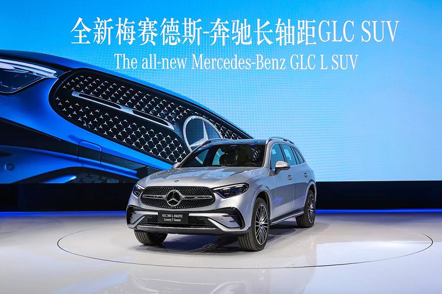 诠释“感性·纯粹”，全新奔驰长轴距GLC SUV演绎“豪华之道”
