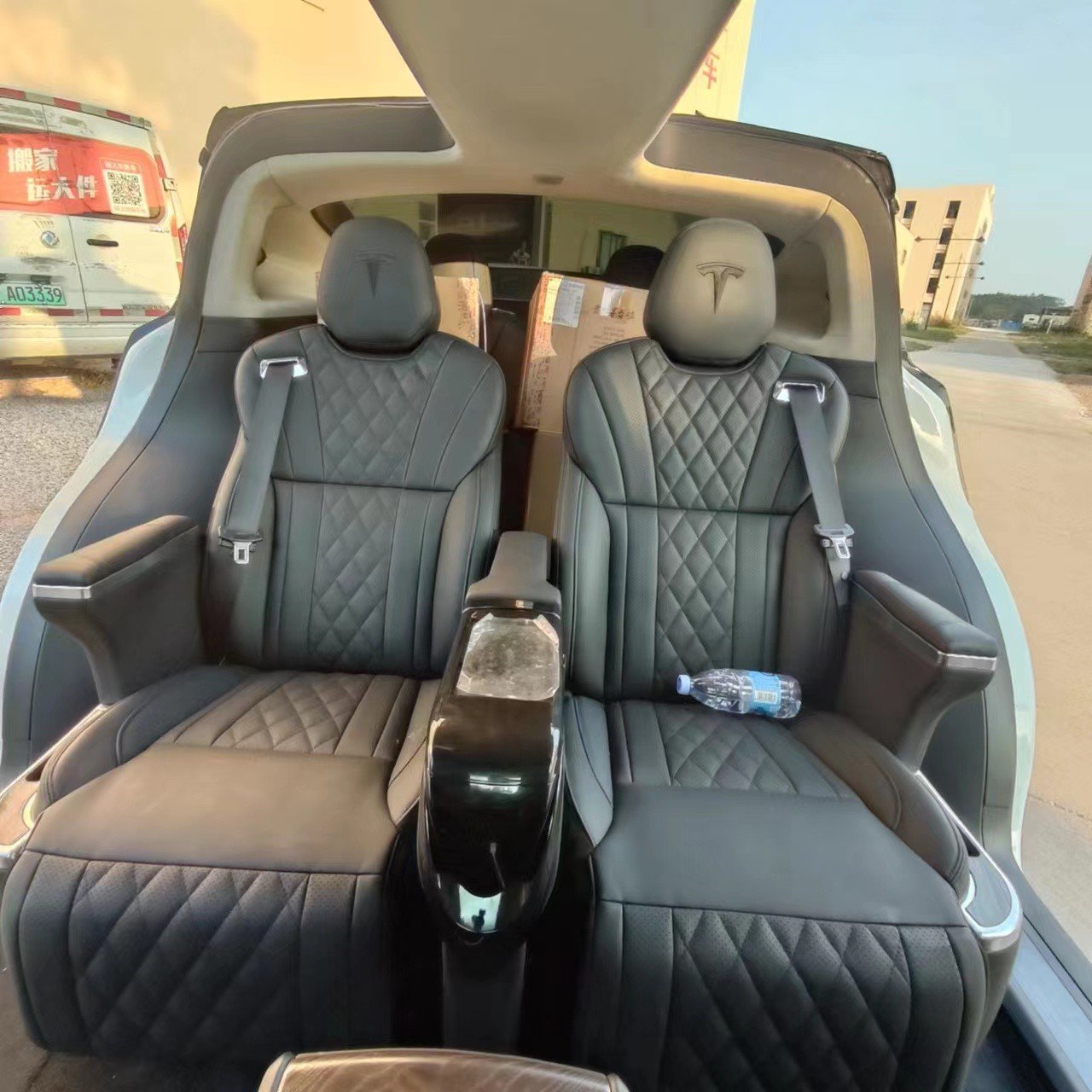 特斯拉Model X升级航空座椅专车专用   