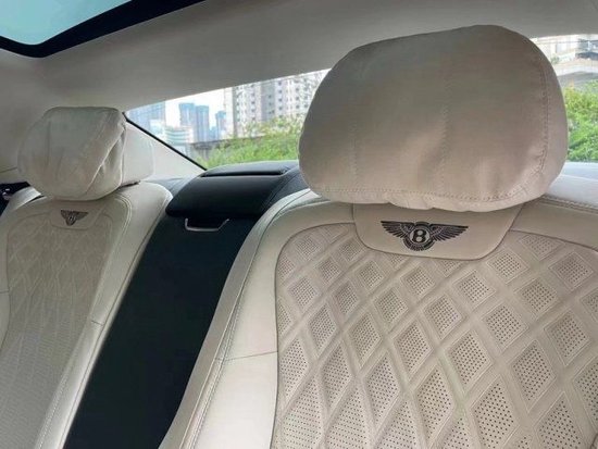 2022款宾利飞驰2.9T混动中规优惠抢购中