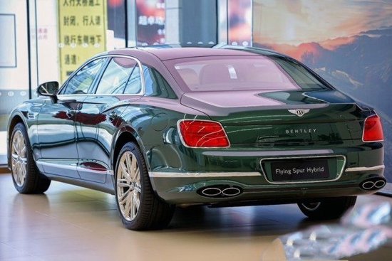 2022款宾利飞驰2.9T混动中规优惠抢购中