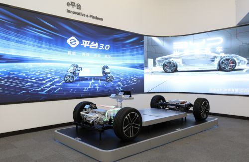 十万元级家庭刚需电动车，比亚迪2023款e2不容错过