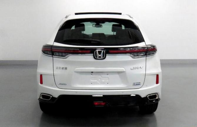 UR-V,2.jpg