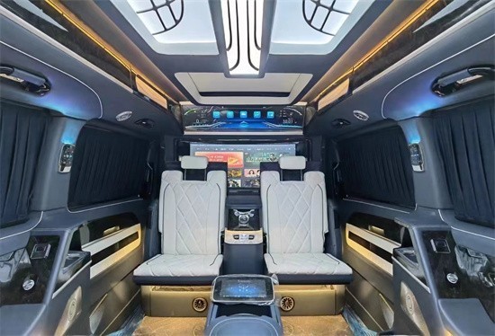 奔驰四座总裁商务车,现在直降20万促销 _车讯网chexun.com-车讯网