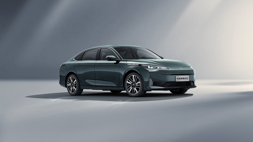 长安启源A05上市,售价8.99万元起,油电同价新选择!