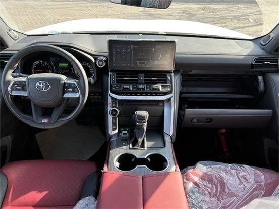 全国分期5万起售23款丰田酷路泽LC300港口现车配置齐全