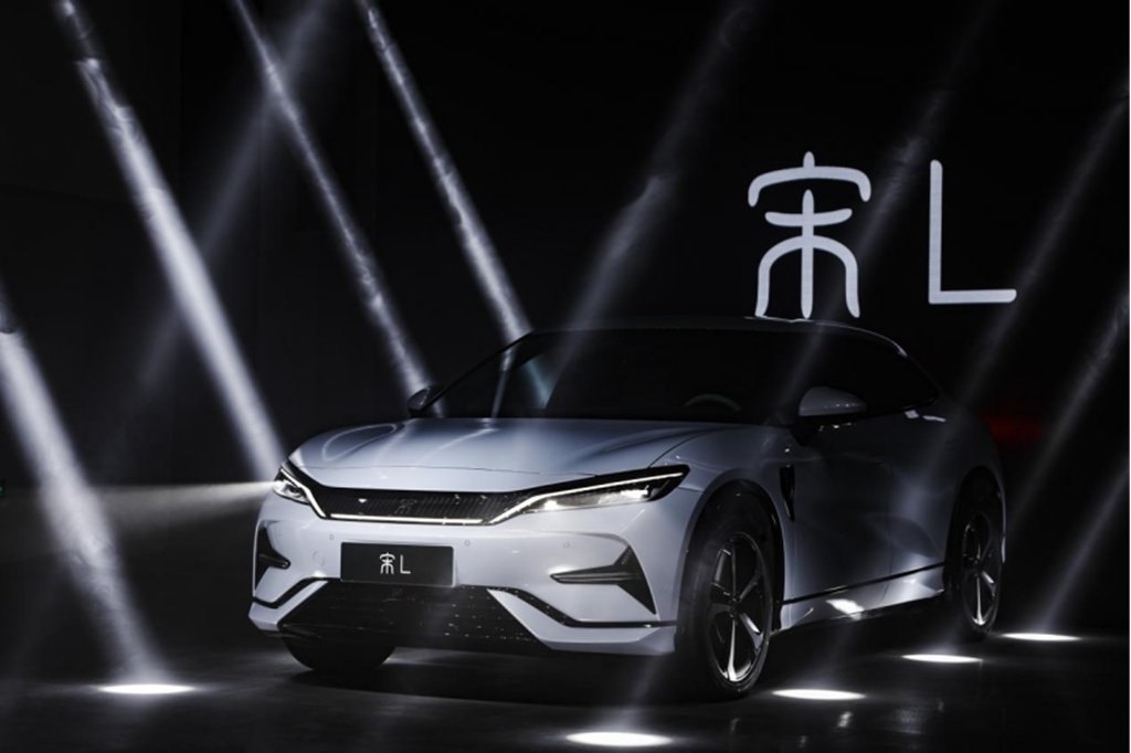 最美B级猎装SUV宋L18.98万元起 “悦享先锋”北京震撼上市！