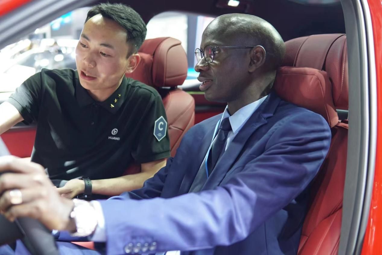 汽博会观察四_“海外粉”越来越多 国际路越走越实