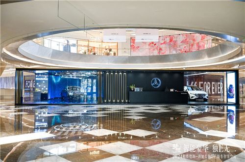 2024梅赛德斯-奔驰长轴距E级车智享空间线下快闪店活动落幕