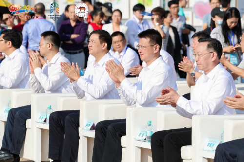 2024年广西汽车旅游大会暨一键游广西快乐新体验活动在梧州开幕