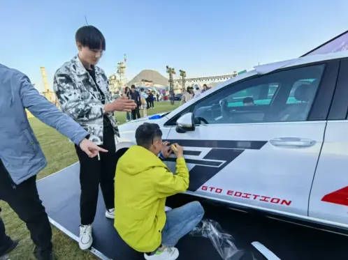 跨界融合一汽-大众·云听音乐嘉年华暨高尔夫粉丝节在浙江横店举行